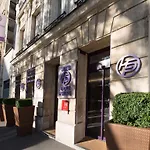 Makom Pereire Otel 3*