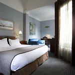 Otel Makom Pereire 3*
