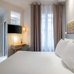 Makom Pereire Otel Paris