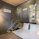 Otel Makom Pereire