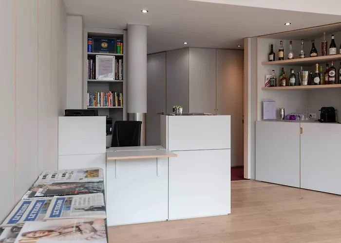 Makom Pereire 3* Париж