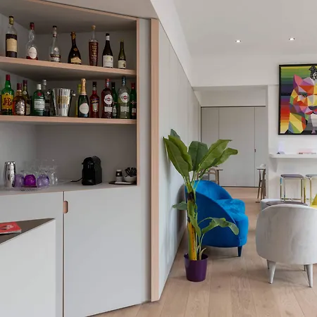 Makom Pereire ホテル