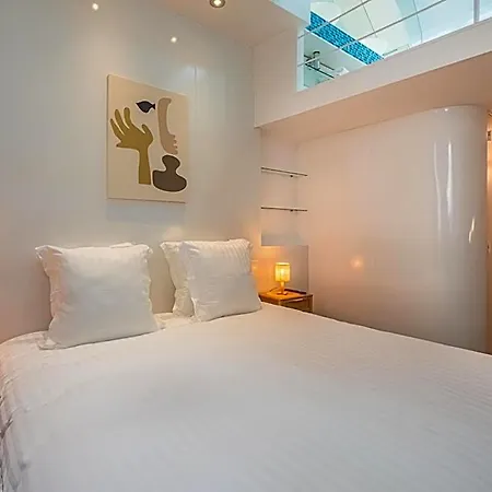 Makom Pereire 3*