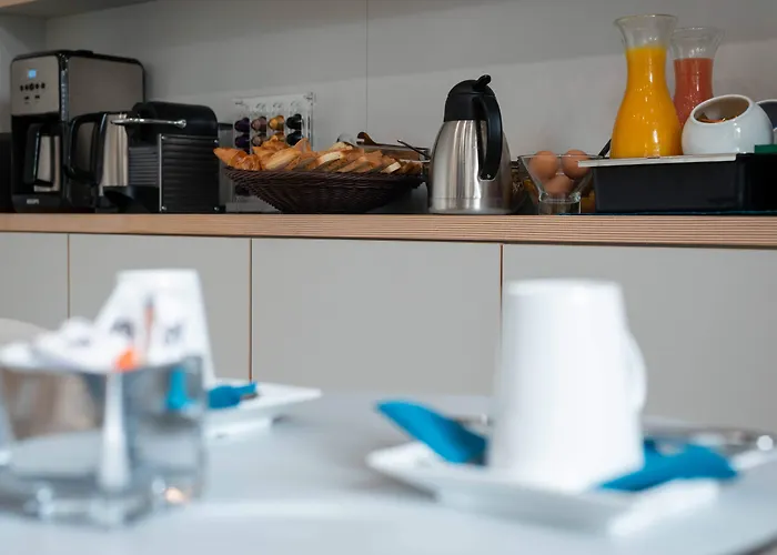 Hotel Makom Pereire Paris