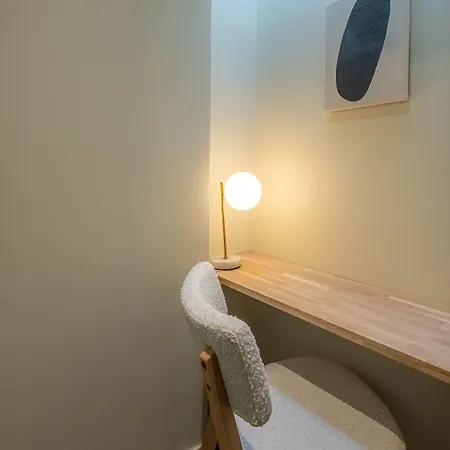 Hotel Makom Pereire Parijs