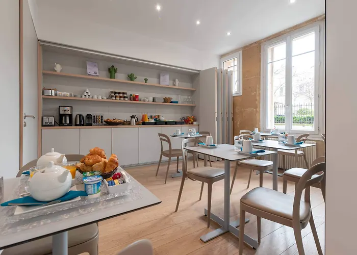 Hotel Makom Pereire Paris