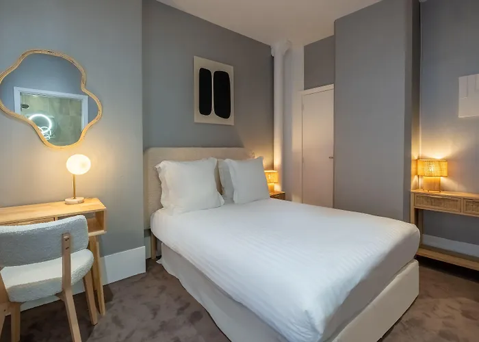 Hotel Makom Pereire 3*